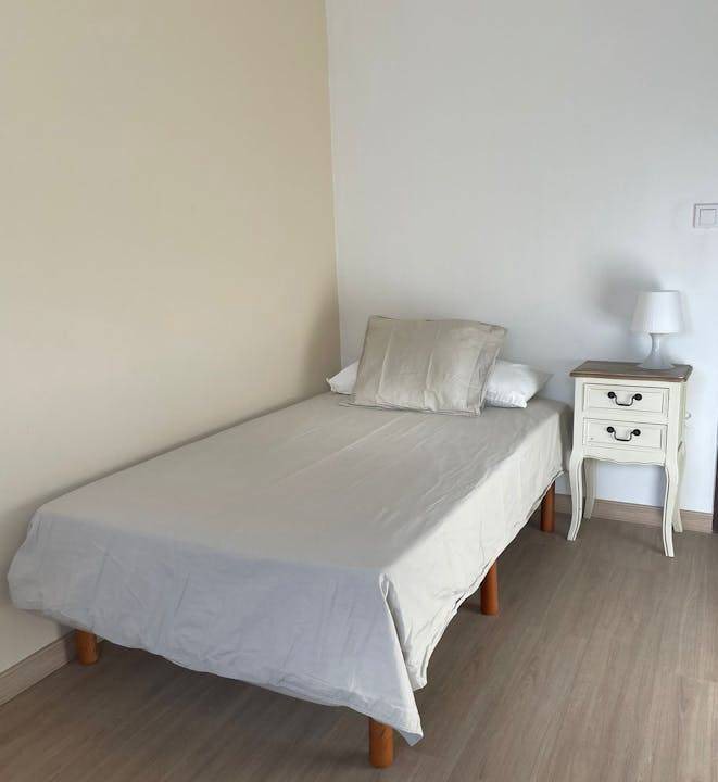 Photo of Bedroom in Placa Catalunya - Saldes