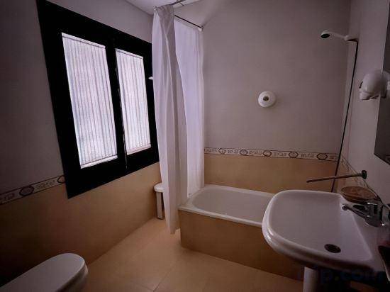 Photo of Bathroom in Daimiel