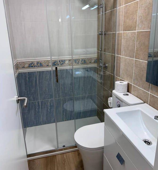 Photo of Bathroom in Viveiro