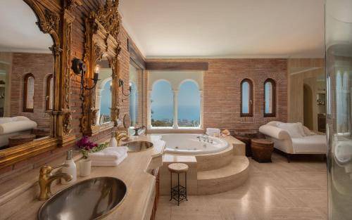 Photo of Bathroom in Malaga-Este