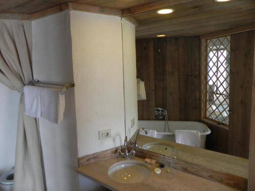 Photo of Bathroom in Cadaques