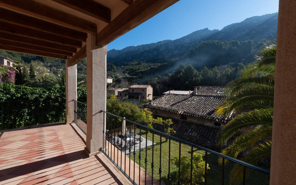 Photo of Patio Balcony in Fornalutx
