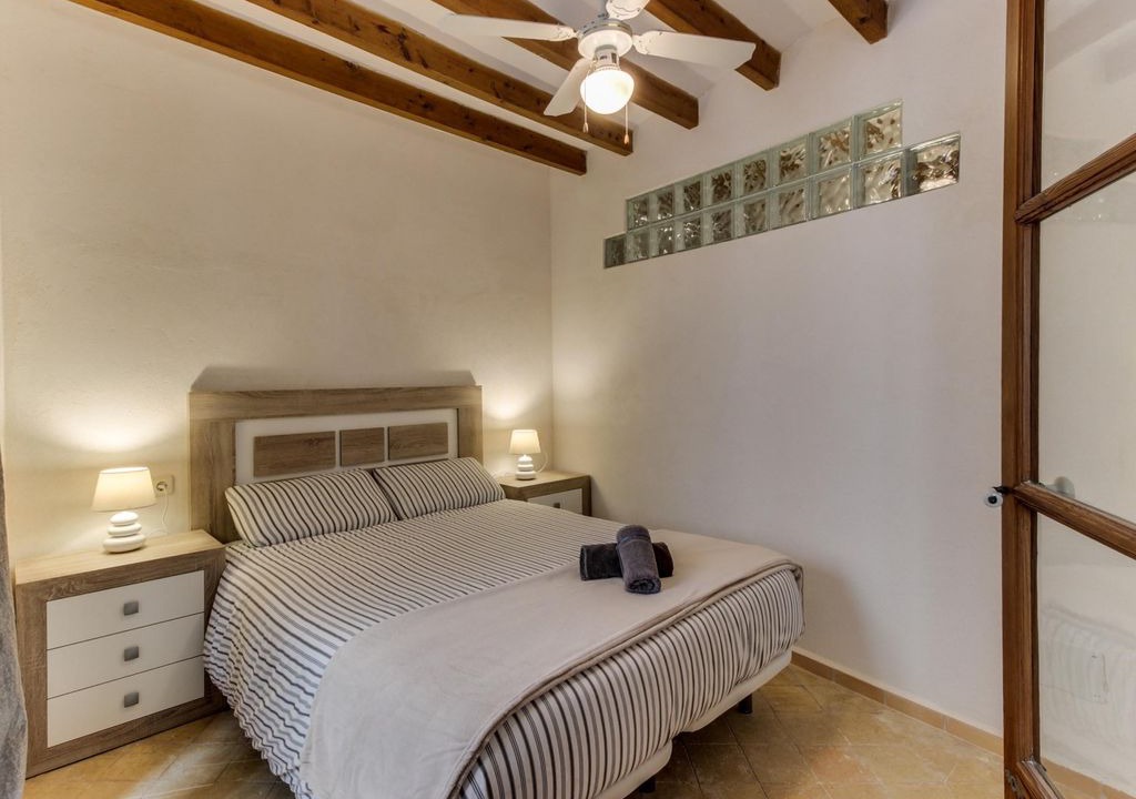 Photo of Bedroom in Banyalbufar