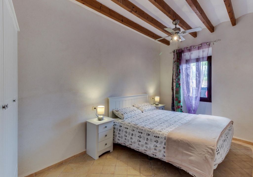 Photo of Bedroom in Banyalbufar