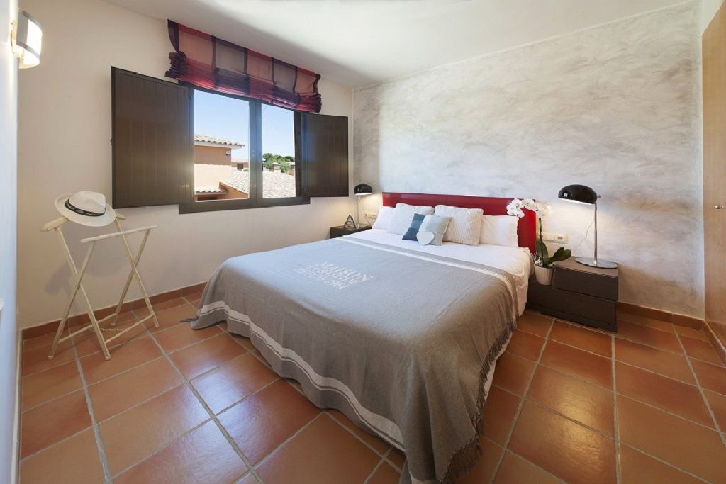 Photo of Bedroom in Parlava