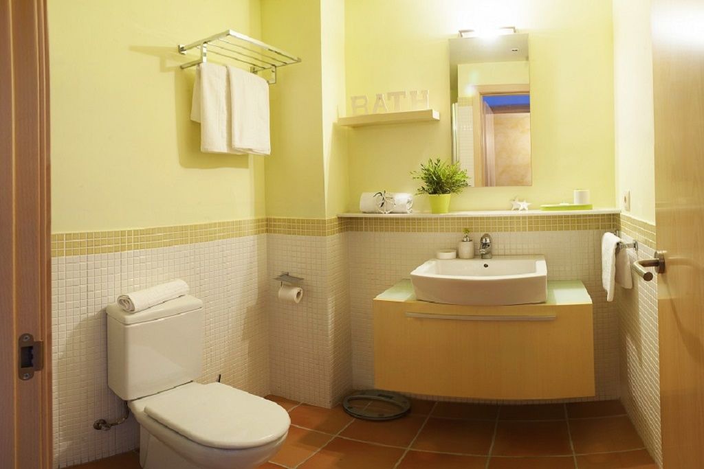 Photo of Bathroom in Parlava