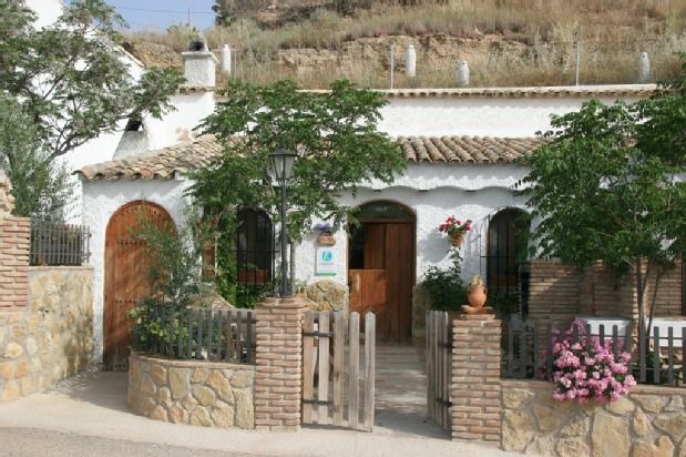 Photo of Buildings in Hinojares