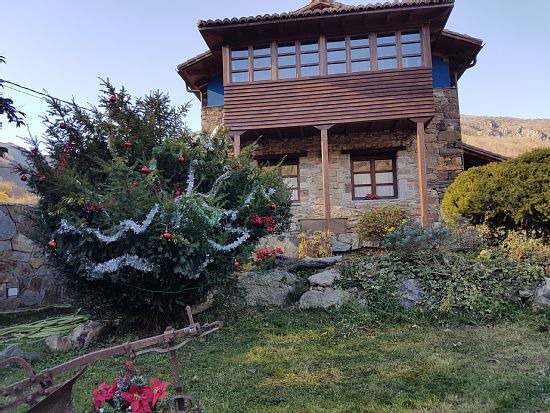 Photo of Buildings in Quiros