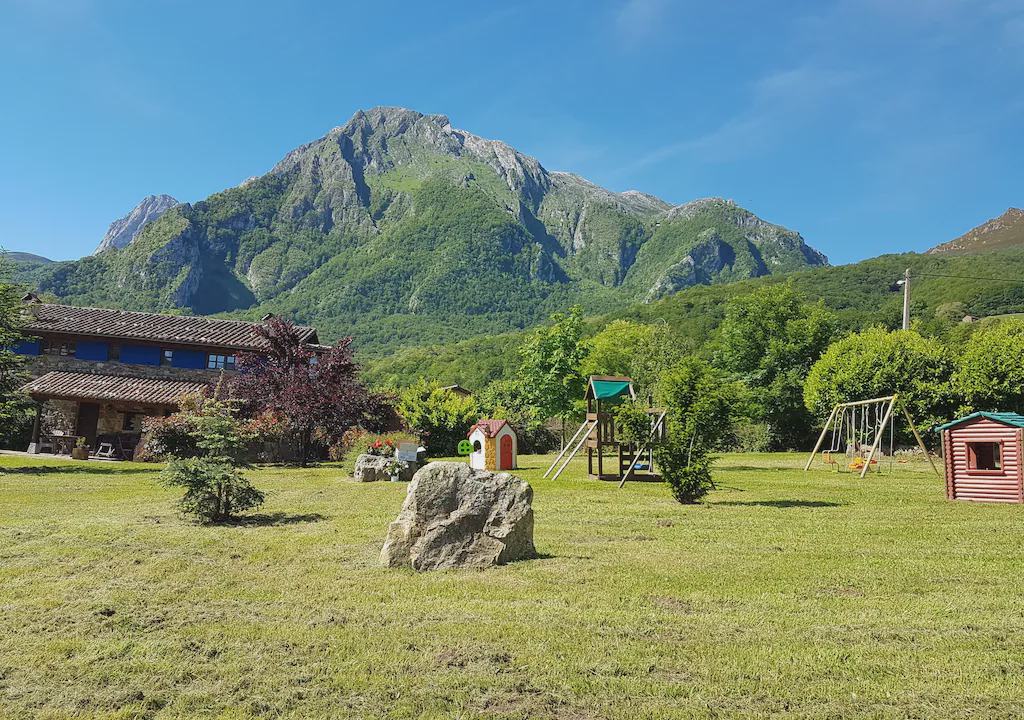 Photo of Others in Quiros