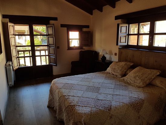 Photo of Bedroom in Quiros