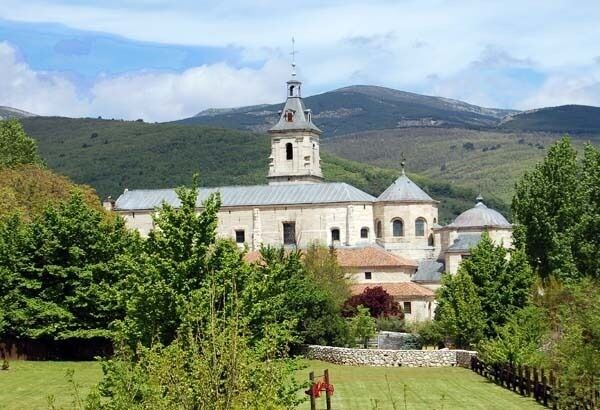Photo of Buildings in Rascafria