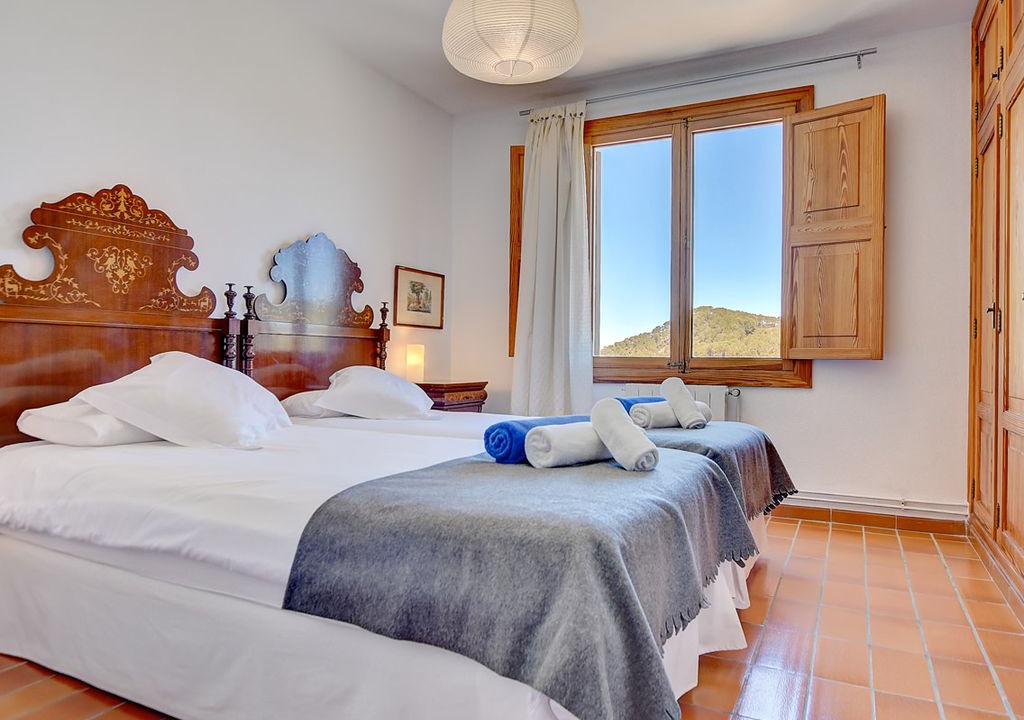 Photo of Bedroom in Estellencs