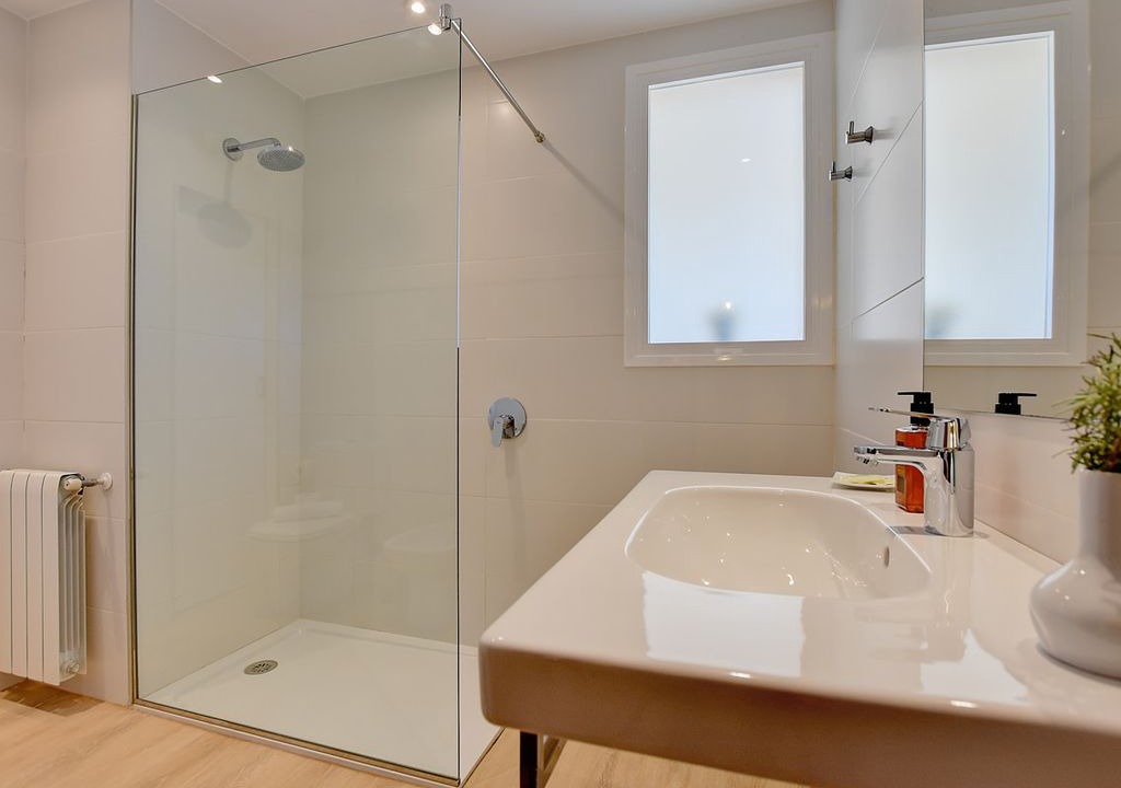 Photo of Bathroom in Estellencs