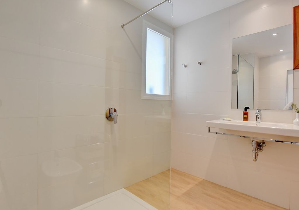 Photo of Bathroom in Estellencs