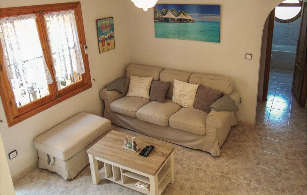 Photo of Livingroom in Los Altos