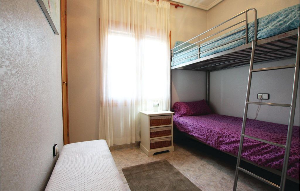 Photo of Bedroom in Los Altos