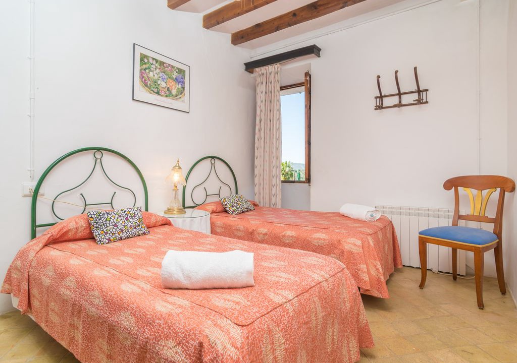 Photo of Bedroom in Biniaraix