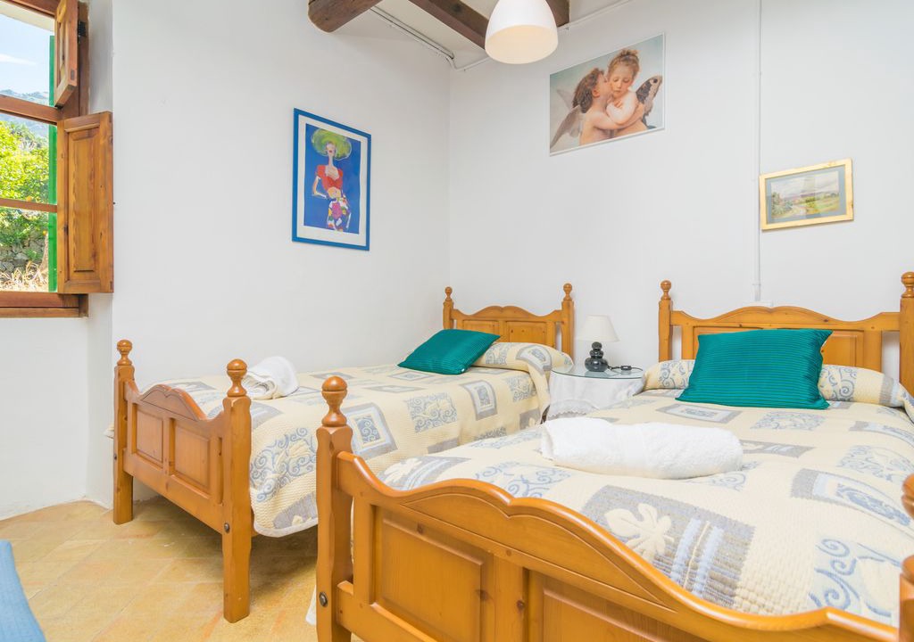 Photo of Bedroom in Biniaraix