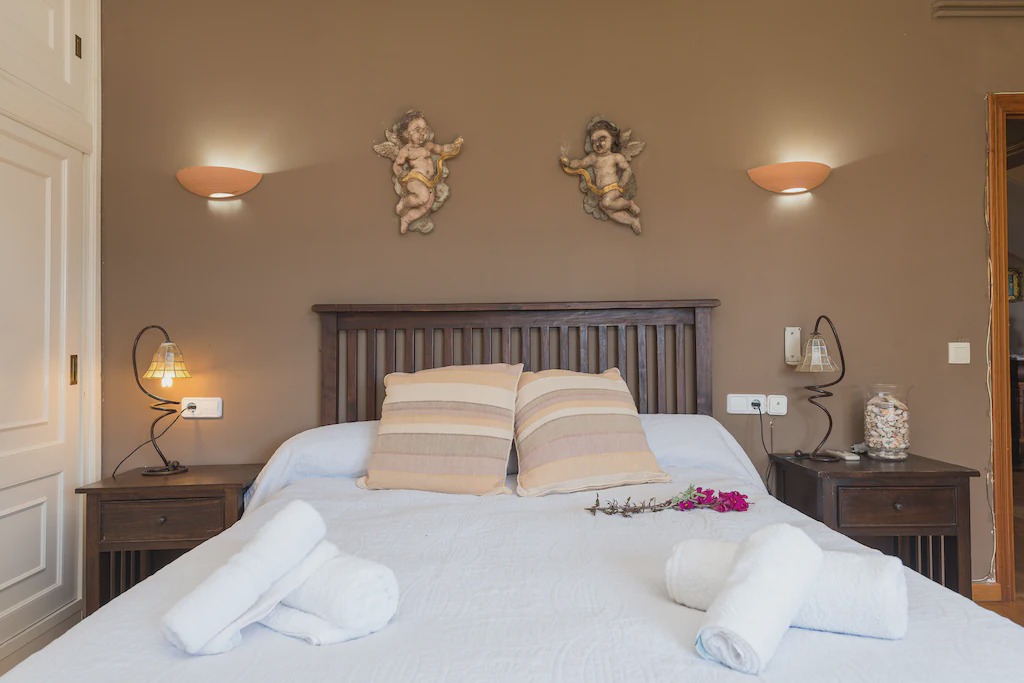 Photo of Bedroom in Es Garrovers