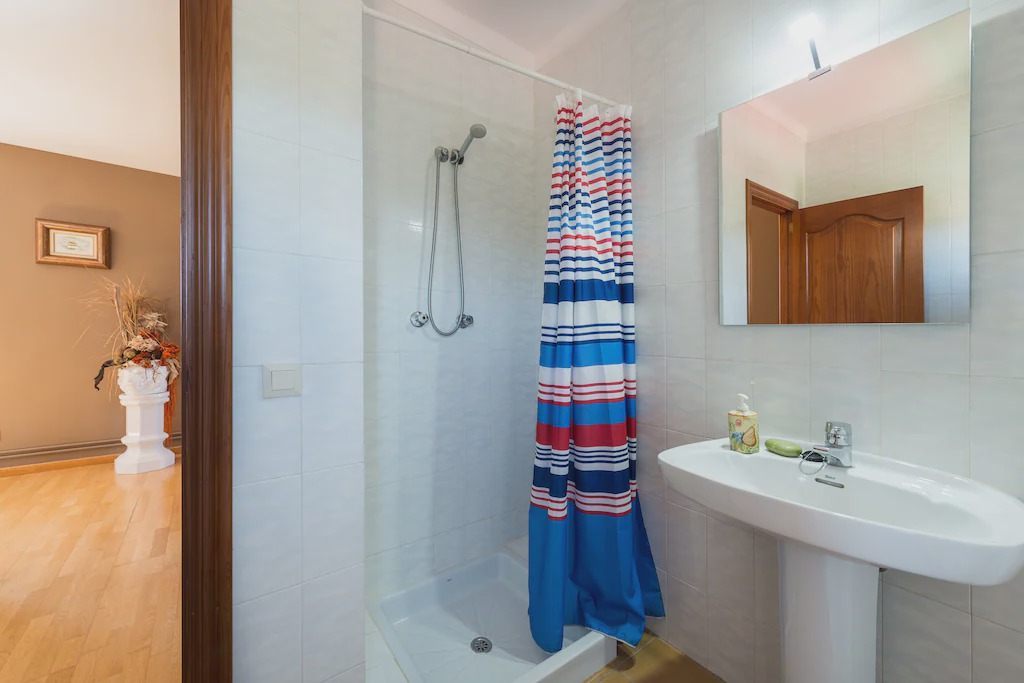 Photo of Bathroom in Es Garrovers