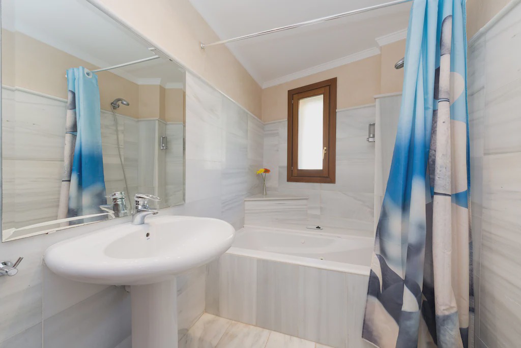 Photo of Bathroom in S'Arxiduc
