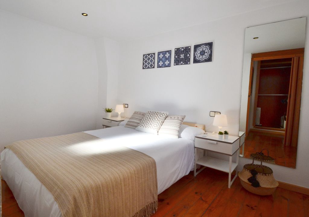Photo of Bedroom in La Llotja-Born