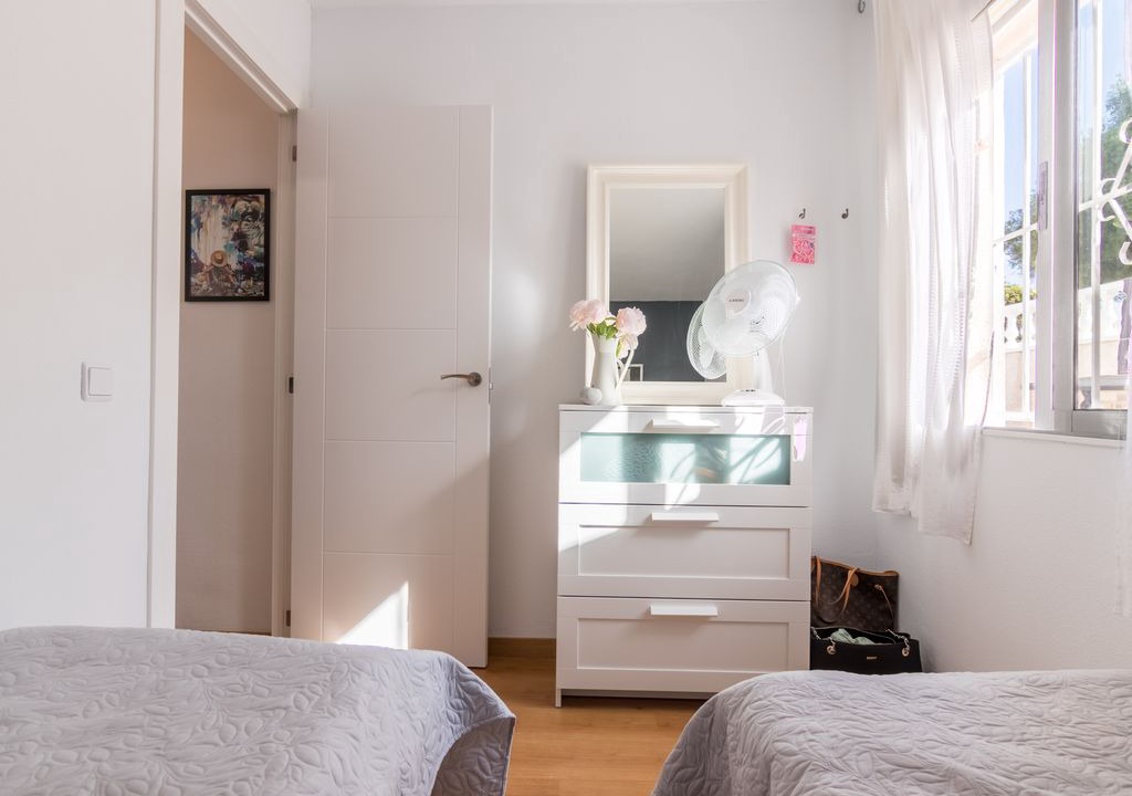 Photo of Bedroom in Los Altos