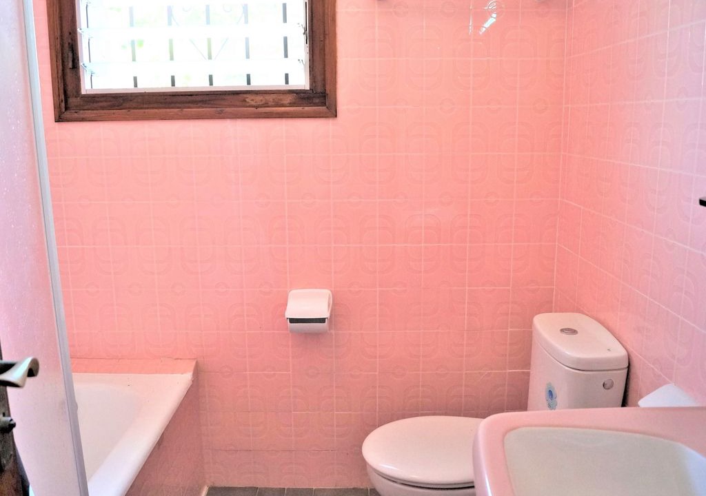 Photo of Bathroom in Canyelles