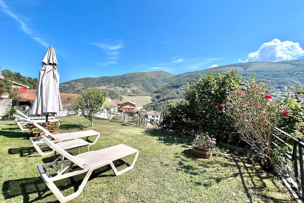 Photo of Outdoor in Jomezana De Abajo
