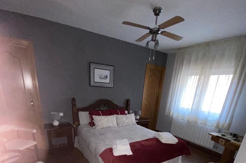 Photo of Bedroom in Palazuelos de Eresma