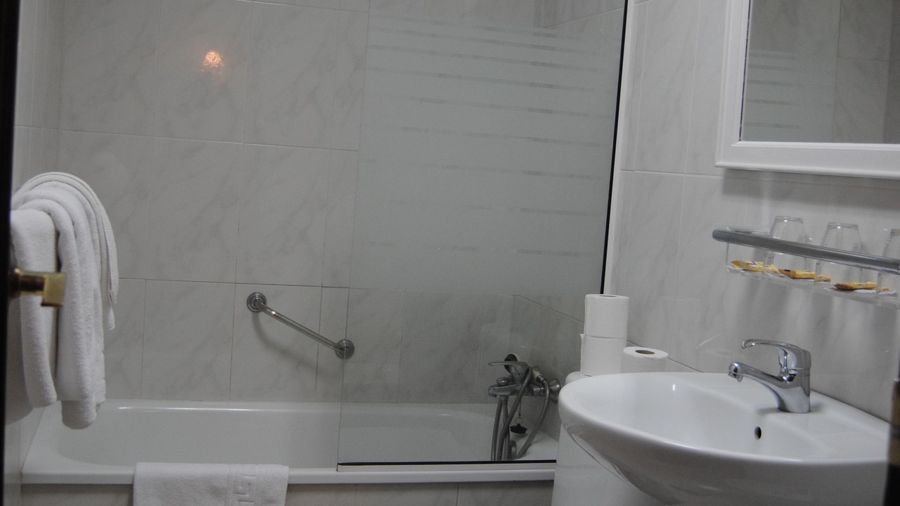 Photo of Bathroom in Fuengirola City Centre