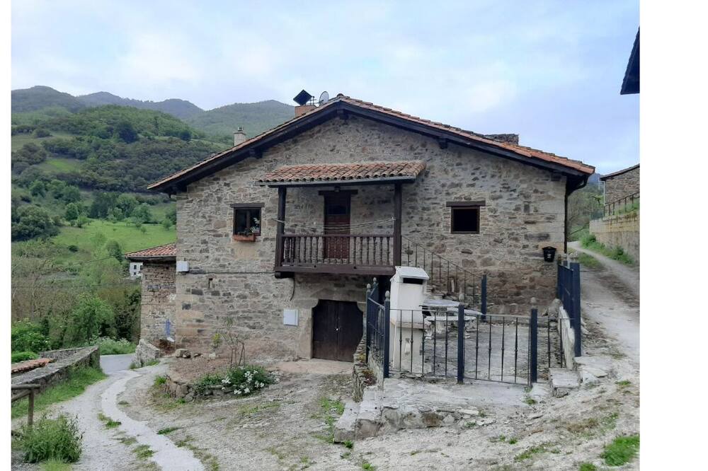 Photo of Outdoor in Pesaguero