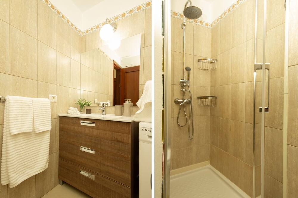 Photo of Bathroom in Punta del Hidalgo