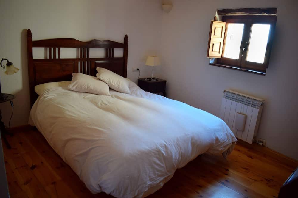 Photo of Bedroom in Calatanazor