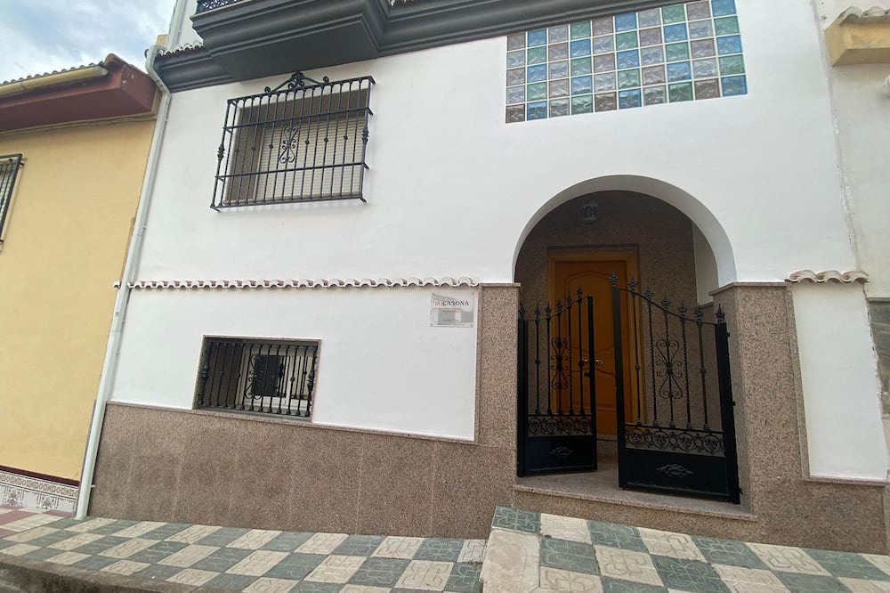 Photo of Outdoor in Montillana