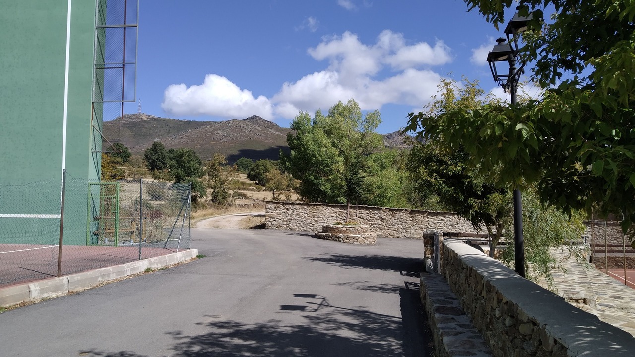 Photo of Outdoor in Bustares