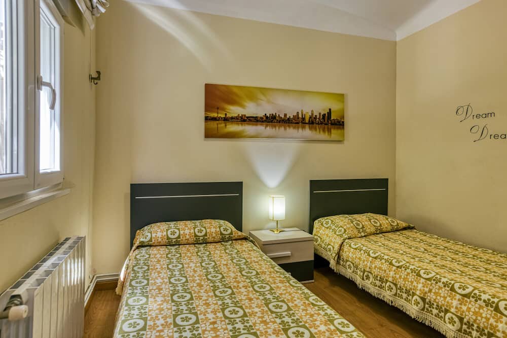 Photo of Bedroom in Banyoles