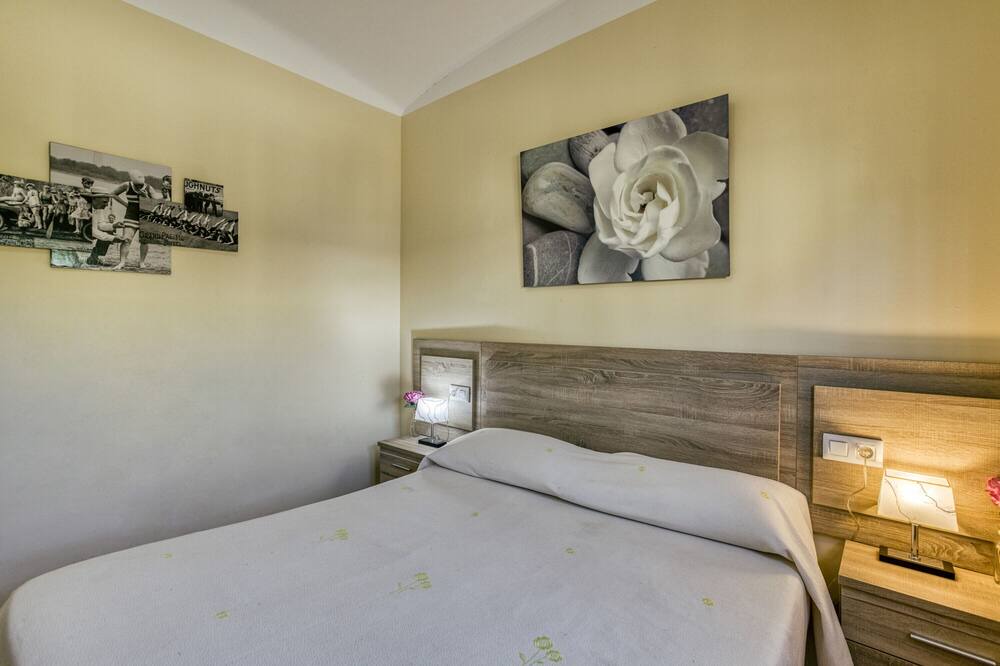 Photo of Bedroom in Banyoles