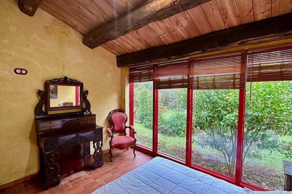 Photo of Bedroom in Ames