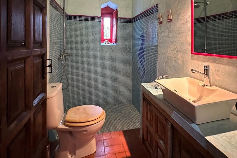 Photo of Bathroom in Ames