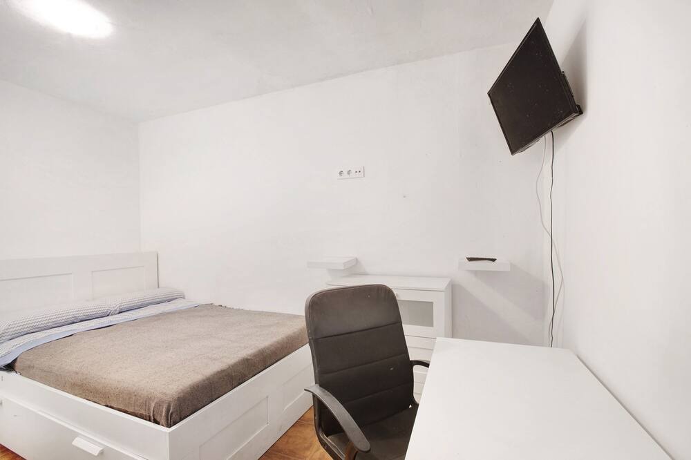 Photo of Bedroom in Abades