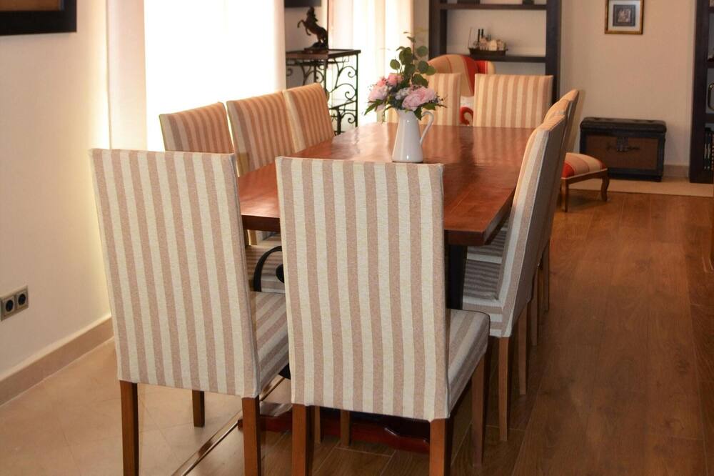 Photo of Livingroom in Fernan Caballero