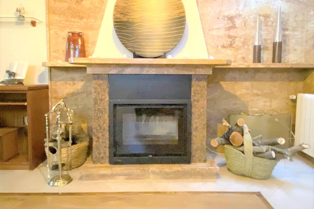 Photo of Livingroom in Fernan Caballero