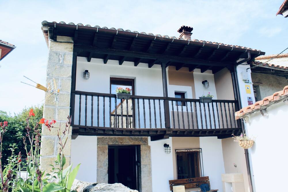 Photo of Outdoor in Camijanes