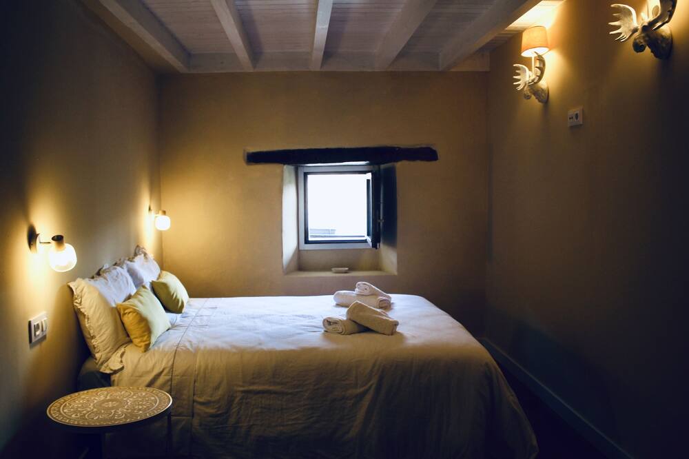 Photo of Bedroom in Camijanes