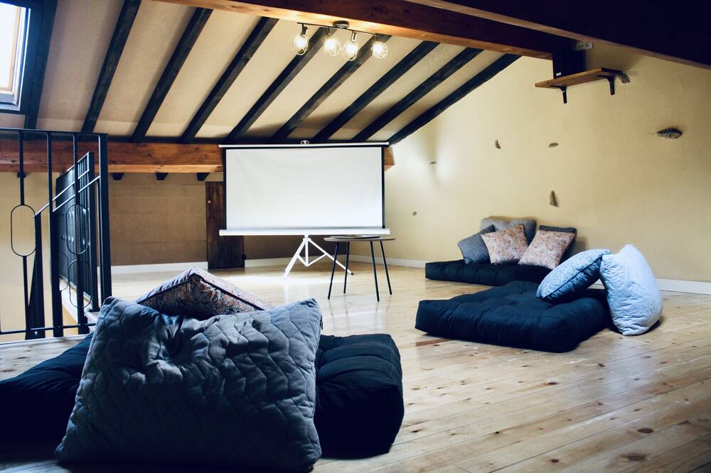 Photo of Livingroom in Camijanes