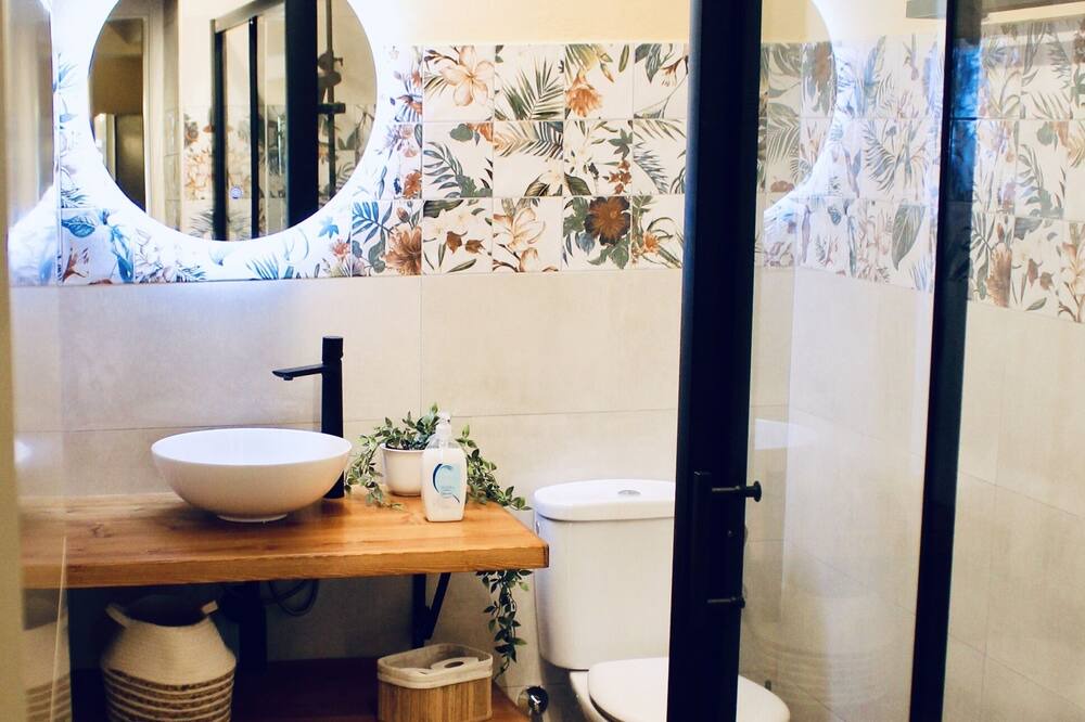 Photo of Bathroom in Camijanes