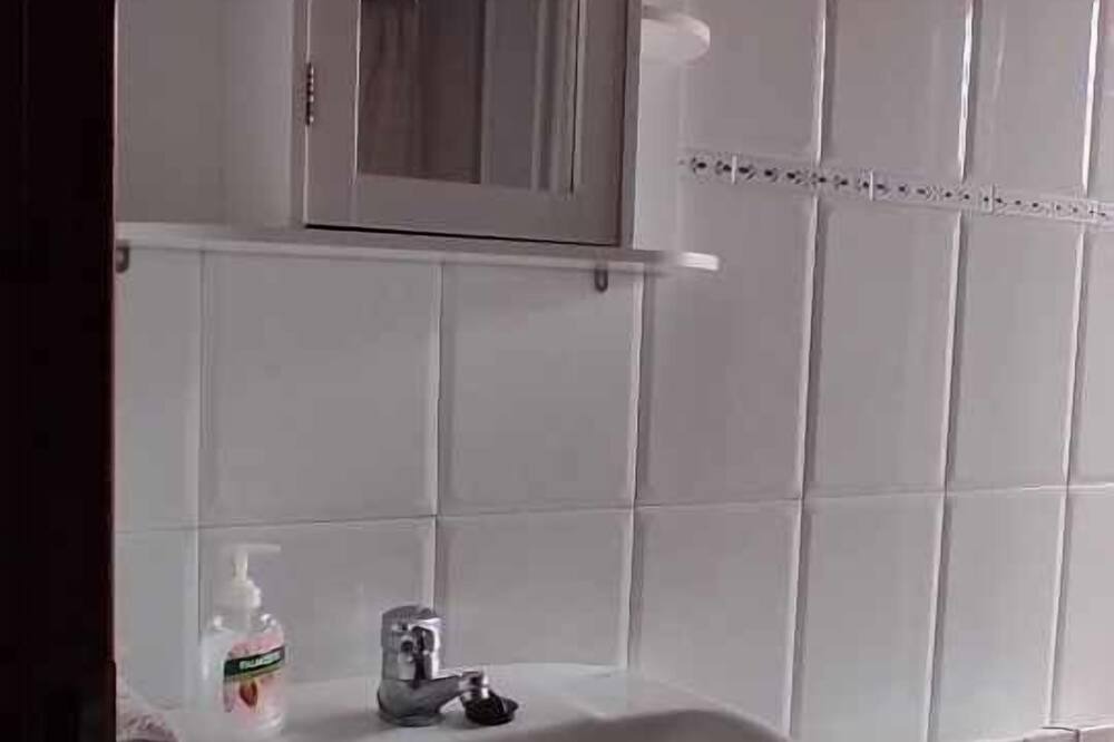 Photo of Bathroom in Nueva