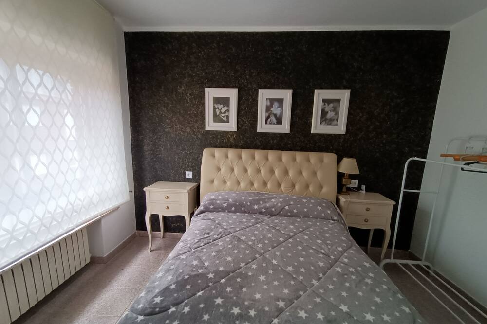 Photo of Bedroom in Ponferrada
