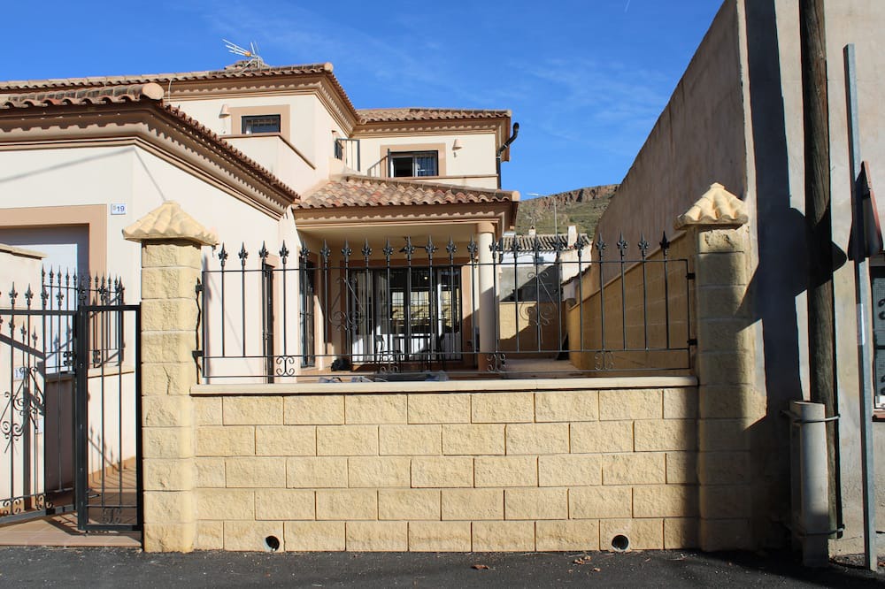 Photo of Outdoor in Los Alias